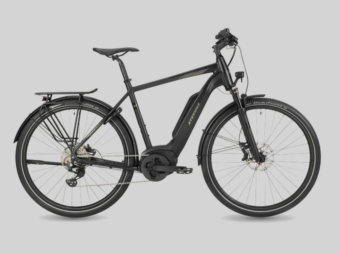 E-Trekking-, E-Touring- und E-City-Bikes für den Alltag